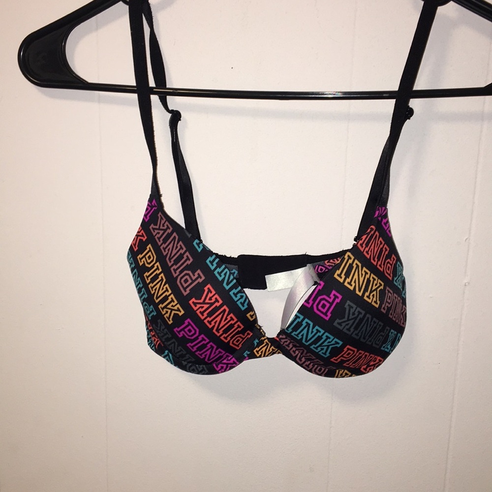 PINK t-shirt bra size 30A
